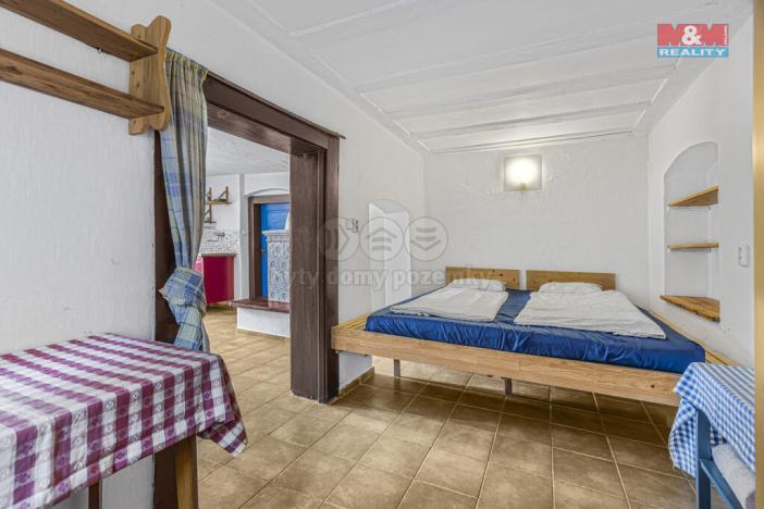 Pronájem chalupy, Dobřeň, 190 m2