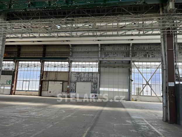 Pronájem výrobních prostor, Benešov, Černoleská, 3000 m2
