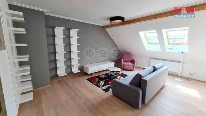 Pronájem bytu 2+kk, Chomutov, Klostermannova, 100 m2