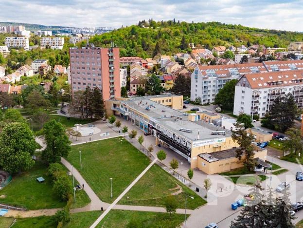 Pronájem kanceláře, Brno, Juliánovské náměstí, 100 m2