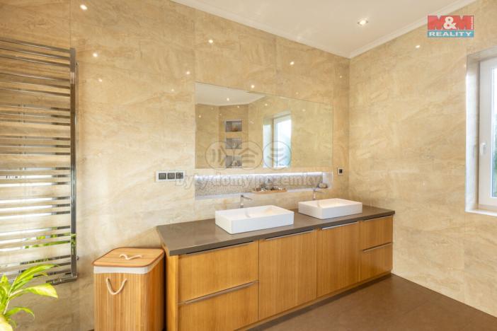 Prodej rodinného domu, Zlatá, 203 m2