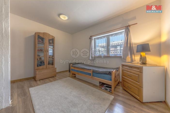 Prodej obchodního prostoru, Benešov nad Ploučnicí, Sídliště, 70 m2