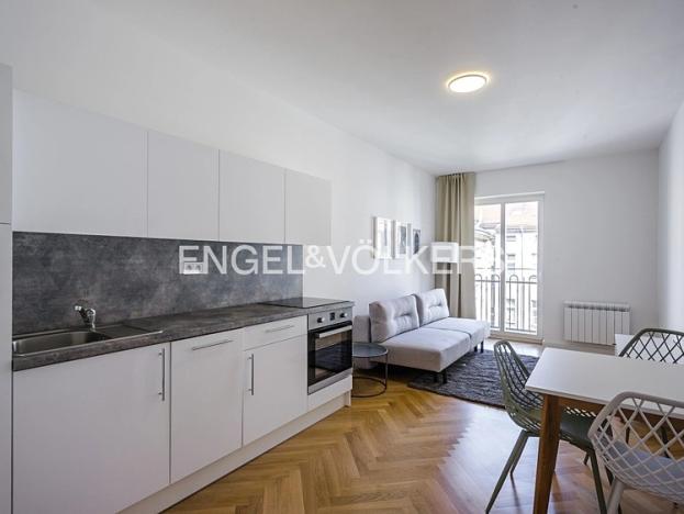 Pronájem bytu 3+kk, Praha - Nové Město, Rašínovo nábřeží, 63 m2