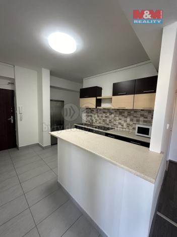 Pronájem bytu 2+kk, Kladno, Vítězná, 48 m2