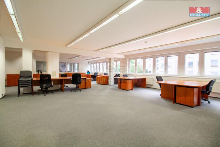 Pronájem kanceláře, Praha - Hostivař, Na Plískavě, 401 m2