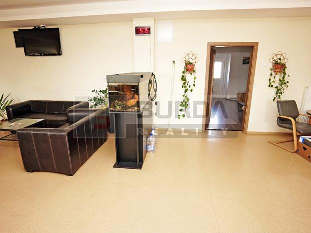 Pronájem komerční nemovitosti, Kojetice, 74 m2