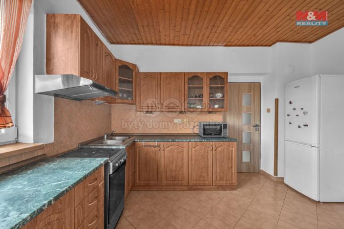 Prodej rodinného domu, Doubravice, 519 m2