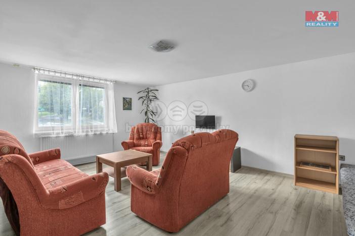 Prodej rodinného domu, Doubravice, 519 m2