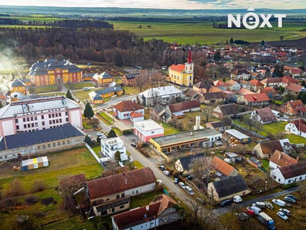 Prodej výrobních prostor, Chroustovice, Dr. Alberta Pražáka, 600 m2