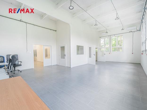 Prodej výrobních prostor, Kladno, Šachetní, 1162 m2