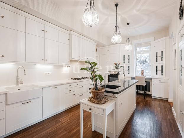 Prodej vily, Předměřice nad Labem, 601 m2