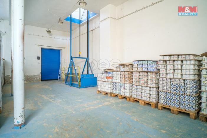 Pronájem výrobních prostor, Kadaň, Polní, 1200 m2