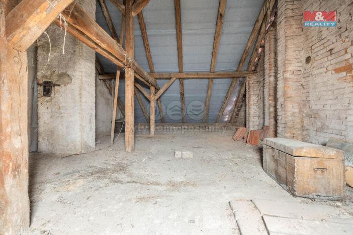 Prodej rodinného domu, Vraný, 70 m2