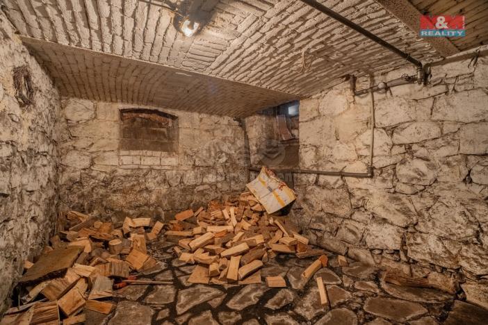 Prodej rodinného domu, Horní Police, 9. května, 276 m2