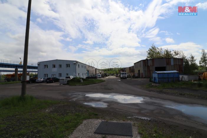 Prodej obchodního prostoru, Kadaň - Prunéřov, 2760 m2