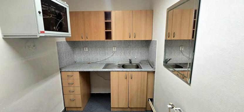 Pronájem kanceláře, Zlín, Lešetín IV, 75 m2