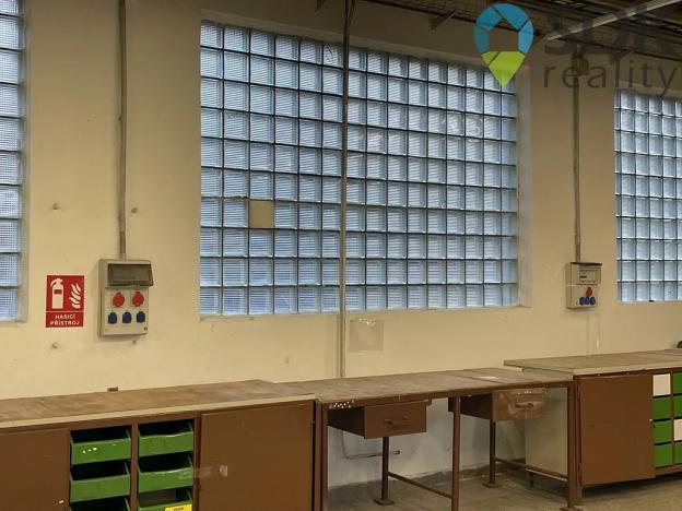 Prodej výrobních prostor, Kroměříž, Štěchovice, 660 m2