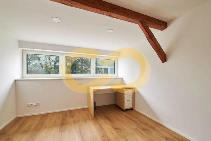 Prodej rodinného domu, Vrchlabí, Pražská, 401 m2