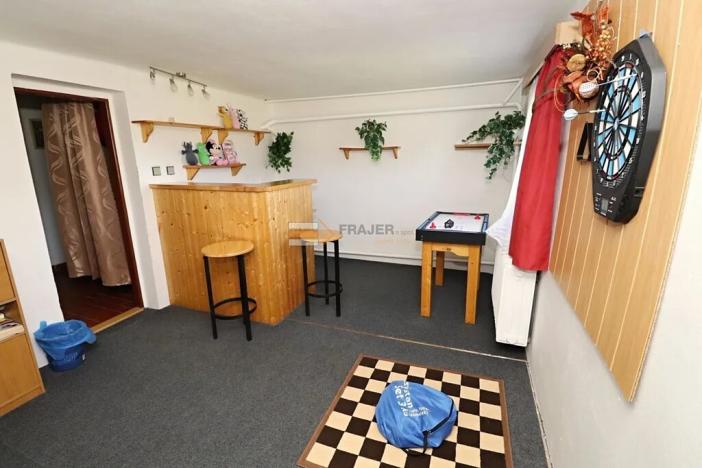 Prodej rodinného domu, Benecko, 221 m2