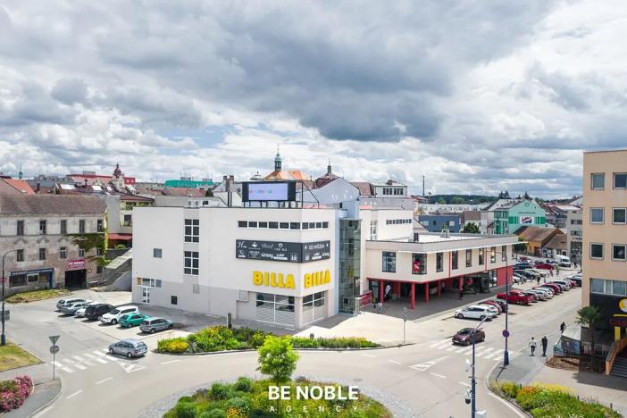 Pronájem obchodního prostoru, Benešov, Vnoučkova, 186 m2