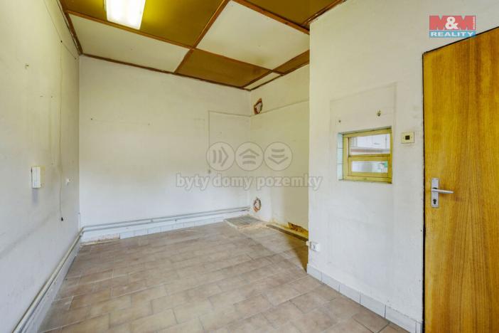 Prodej výrobních prostor, Chodová Planá, Kyjovská, 1564 m2