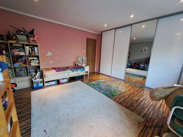 Prodej pozemku pro bydlení, Mělník, V Kroupovci, 2052 m2