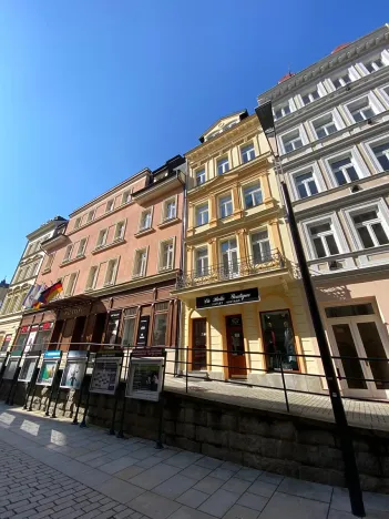 Prodej činžovního domu, Karlovy Vary, Lázeňská, 312 m2