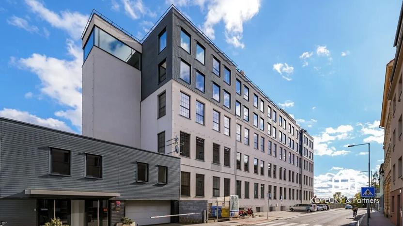 Prodej atypického bytu, Praha - Smíchov, Křížová, 428 m2