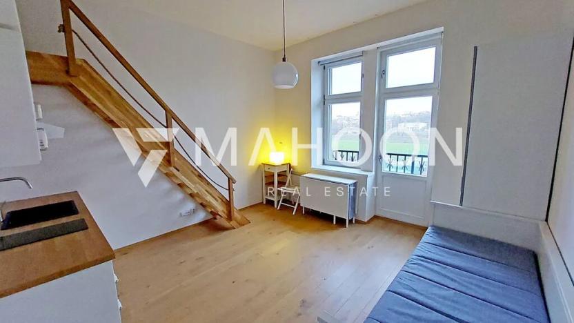 Pronájem bytu 1+kk, Praha - Smíchov, Strakonická, 33 m2