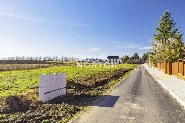 Prodej pozemku pro bydlení, Hřebeč, Jižní, 1223 m2