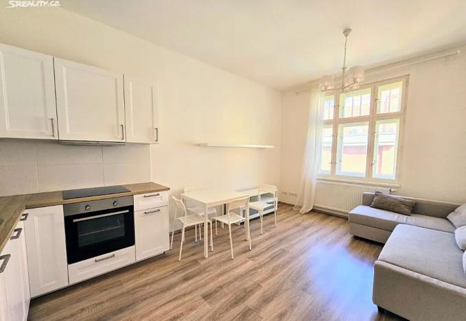 Pronájem bytu 2+kk, Praha - Vršovice, Na spojce, 52 m2