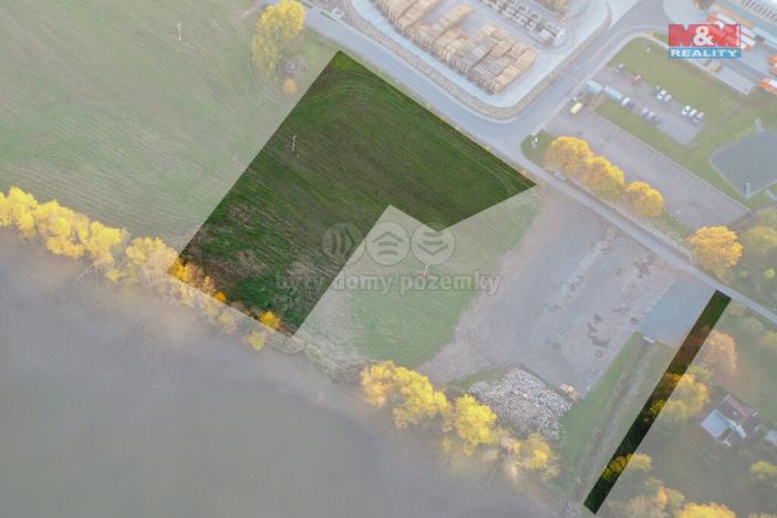 Prodej komerčního pozemku, Nepomuk - Dvorec, 9719 m2