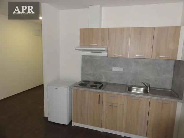 Pronájem bytu 1+kk, Uherský Brod, Hradišťská, 28 m2