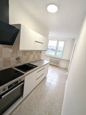 Pronájem bytu 2+1, Bílina, Sídliště Za Chlumem, 60 m2