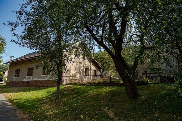 Prodej rodinného domu, Bratrušov, 132 m2