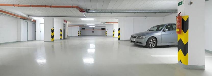 Prodej garážového stání, Karlovy Vary, Divadelní náměstí, 15 m2