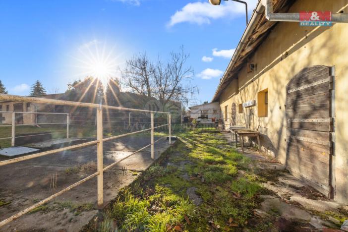 Prodej zemědělské usedlosti, Úmyslovice, 172 m2