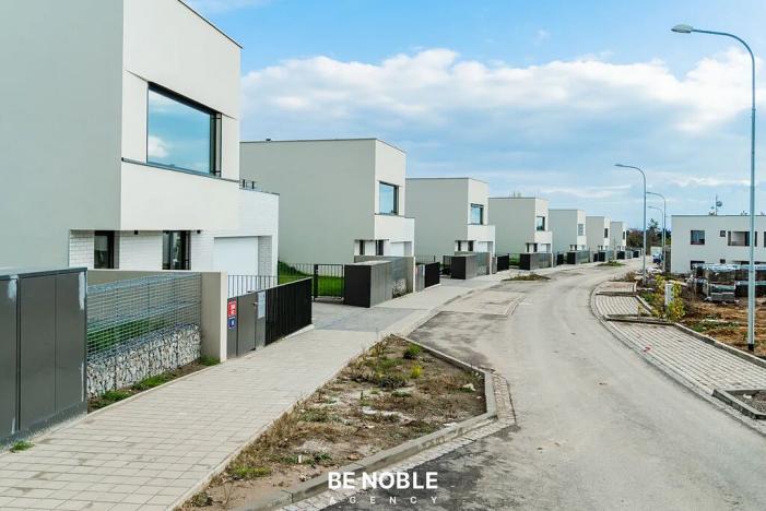 Prodej pozemku pro bydlení, Praha - Lysolaje, K Housličkám, 902 m2