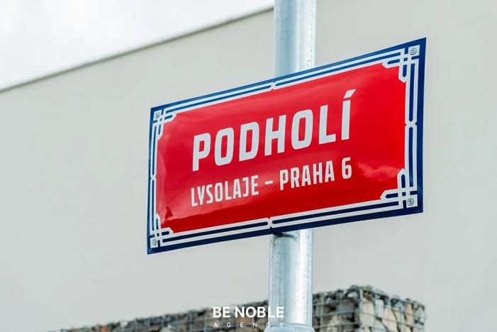 Prodej pozemku pro bydlení, Praha - Lysolaje, K Housličkám, 902 m2