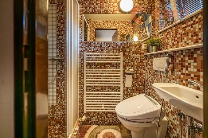 Prodej rodinného domu, Hlohovec, 350 m2