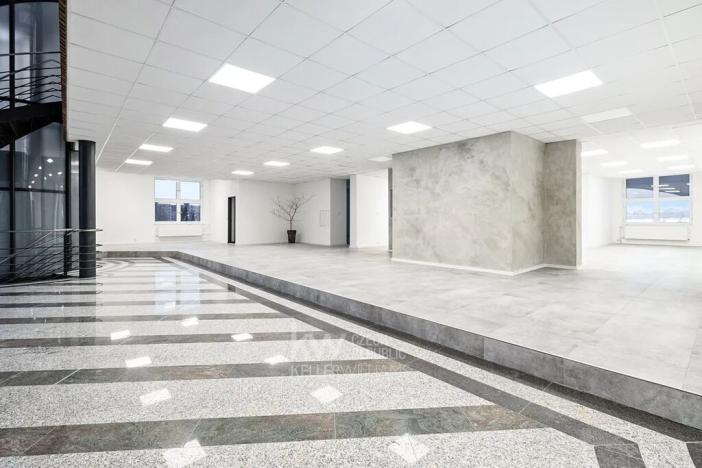 Pronájem obchodního prostoru, Tábor, Berlínská, 1073 m2