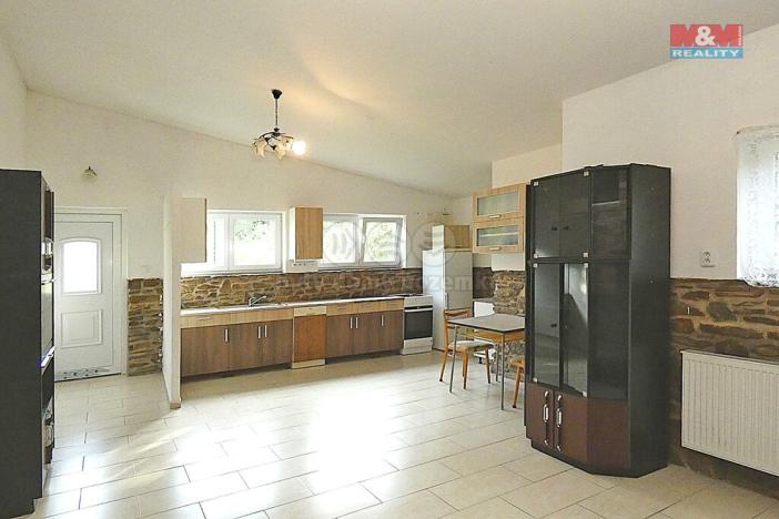 Prodej rodinného domu, Červené Pečky, Dobešovice, 184 m2