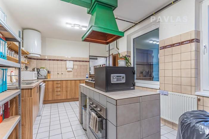 Prodej kanceláře, Ledenice, Náměstí, 195 m2