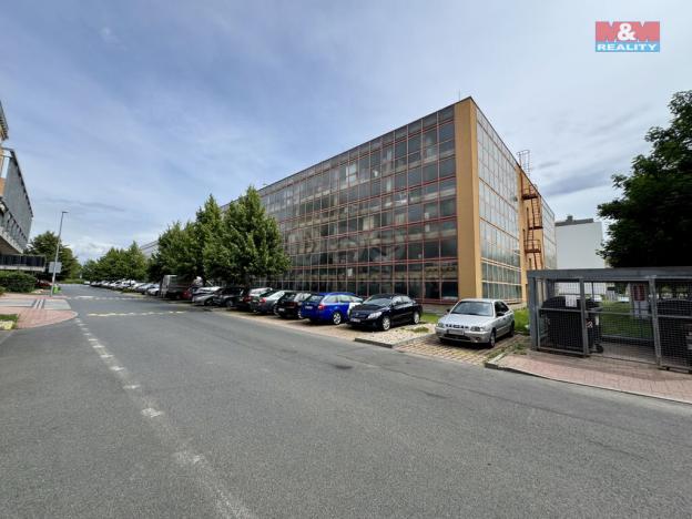 Prodej garážového stání, Praha - Střížkov, Lovosická, 18 m2