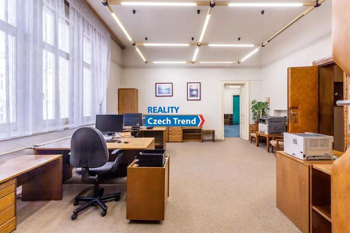 Prodej činžovního domu, Olomouc, Kollárovo nám., 2762 m2