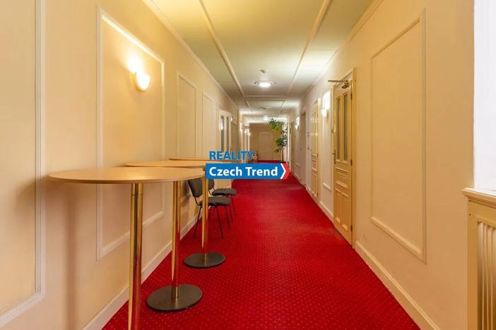 Prodej činžovního domu, Olomouc, Kollárovo nám., 2762 m2