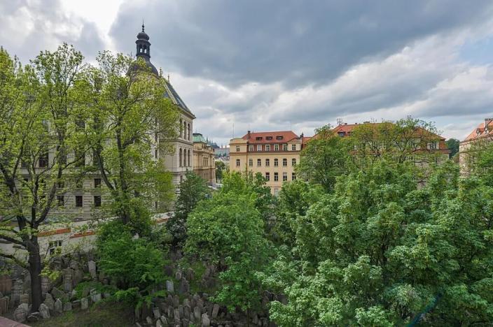 Prodej bytu 3+kk, Praha - Josefov, U starého hřbitova, 92 m2