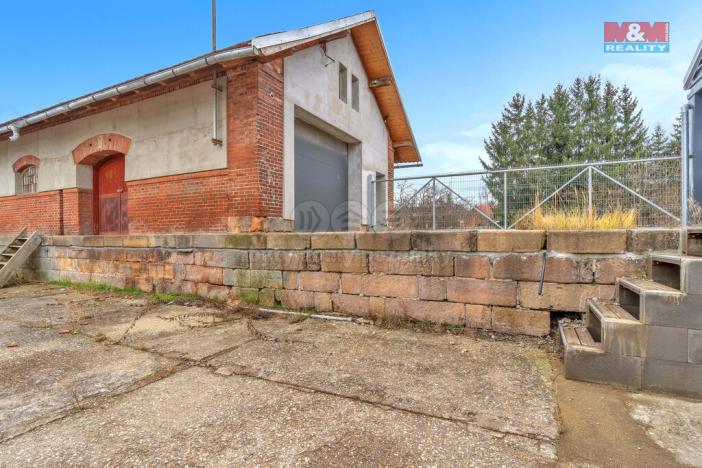 Prodej skladu, Lázně Bělohrad, Nádražní, 850 m2