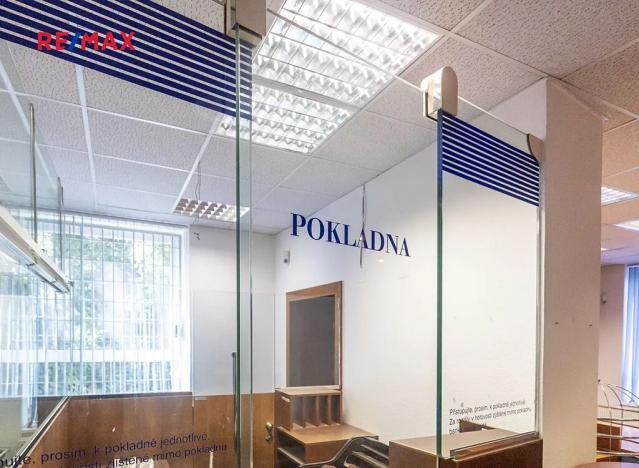 Prodej rodinného domu, Jaroměř, Husova, 770 m2