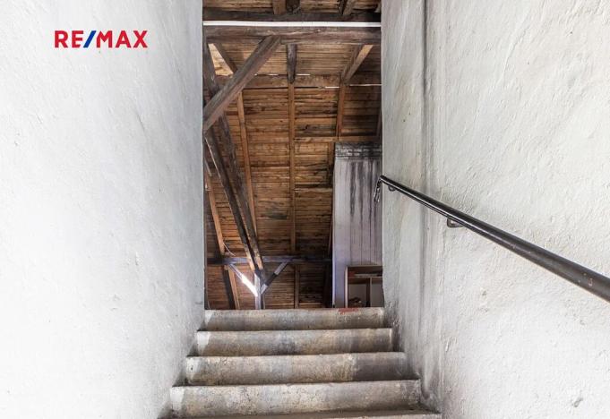 Prodej rodinného domu, Jaroměř, Husova, 770 m2